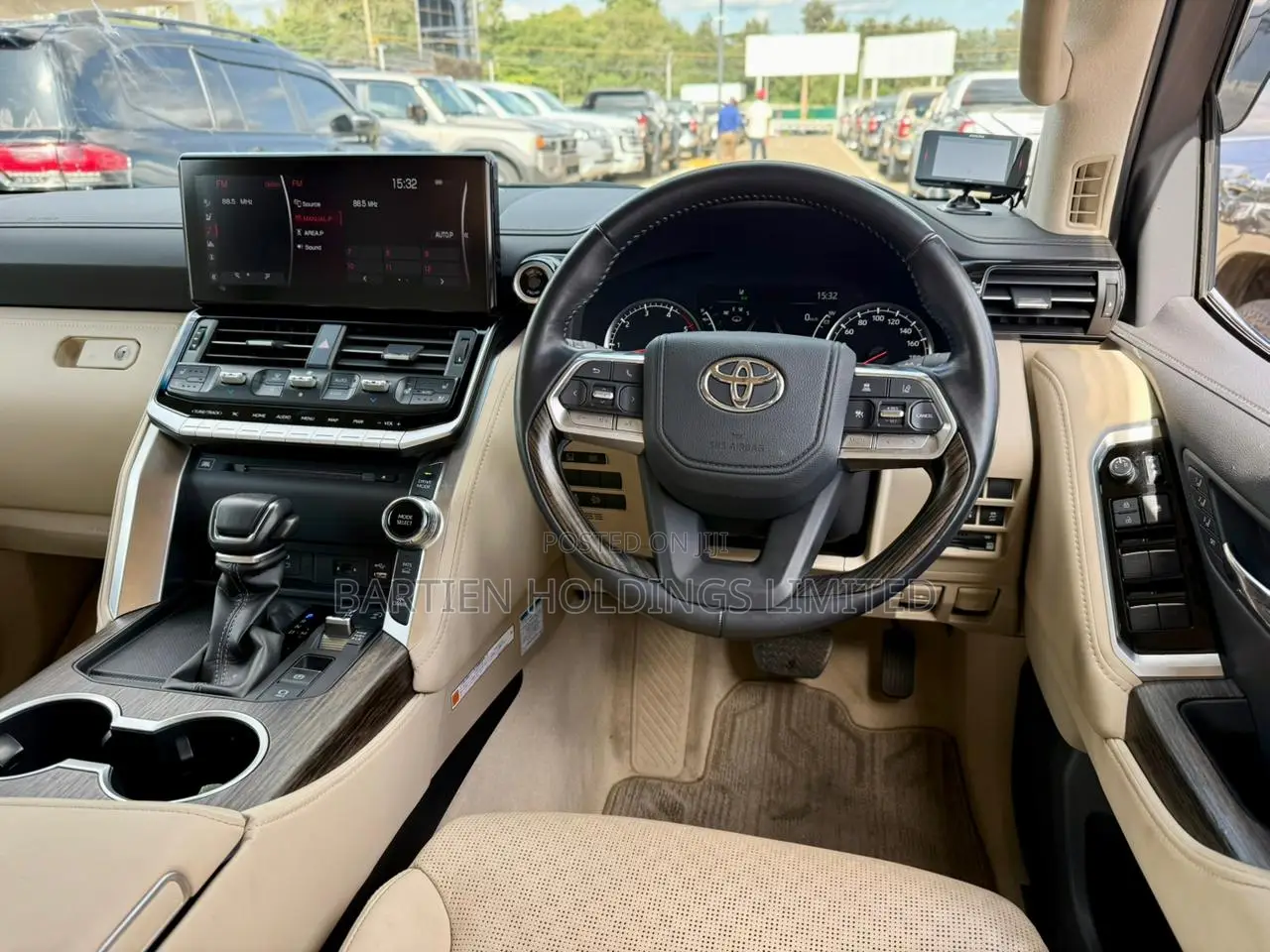 Toyota Land Cruiser 3.3 Diesel 4WD 2022 Black