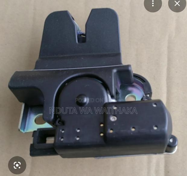 Boot Lock Premio /Allion 240