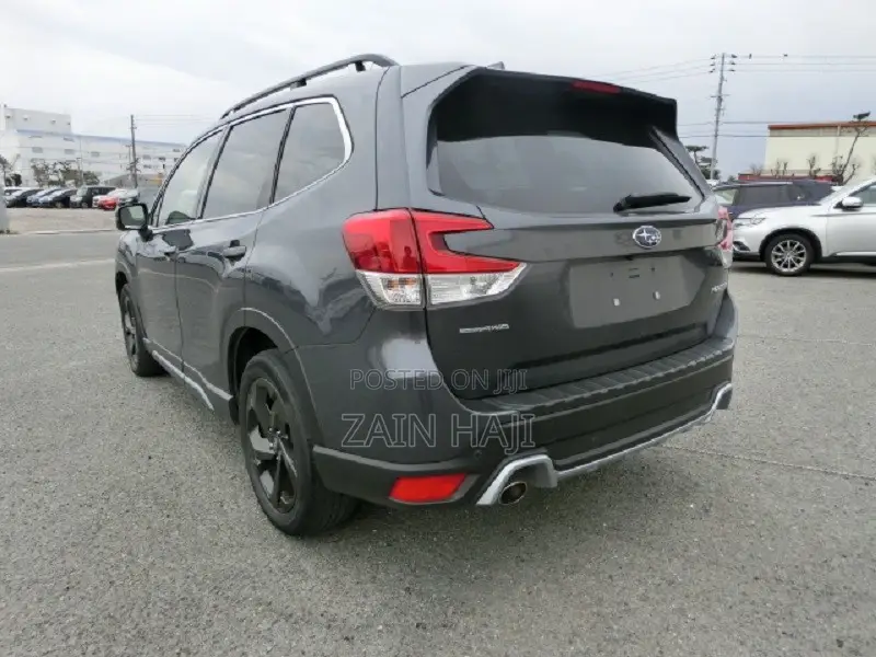 Subaru Forester 2021 Gray