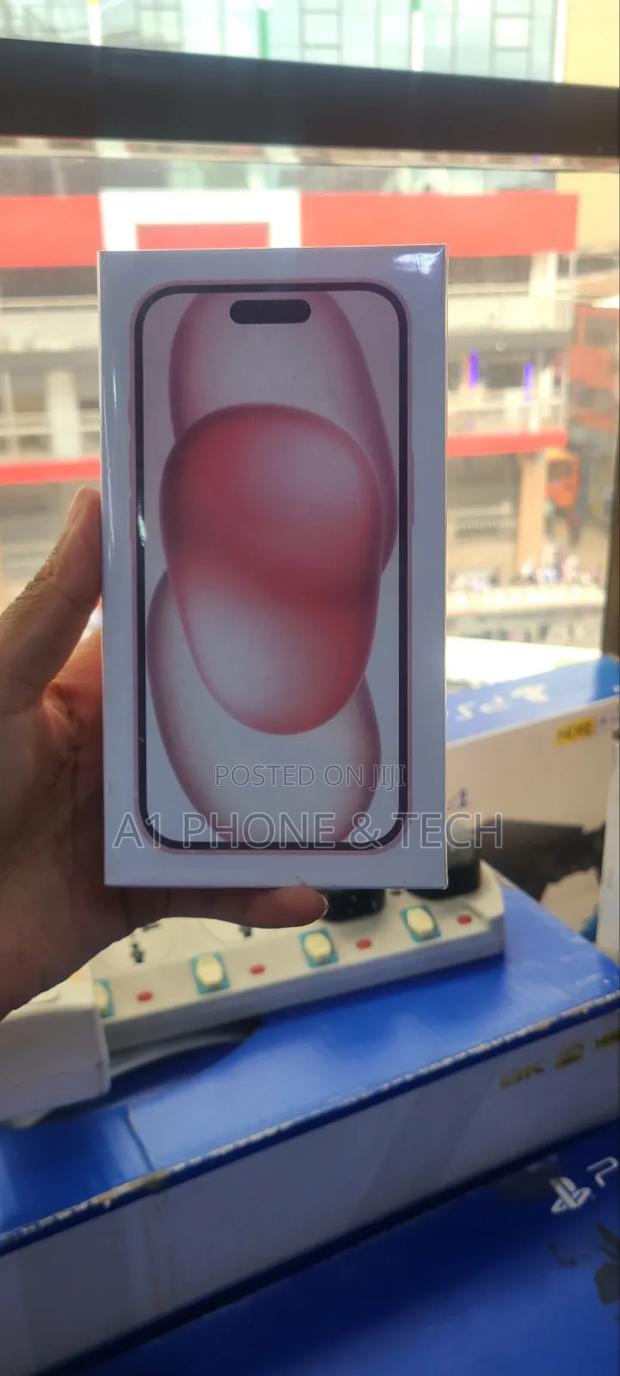 New Apple iPhone 15 256 GB Pink - thumbnail 2