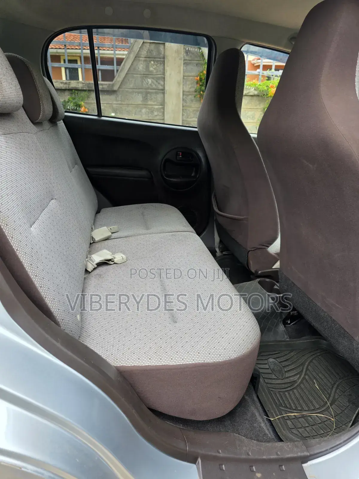 Toyota Passo 2016 Silver