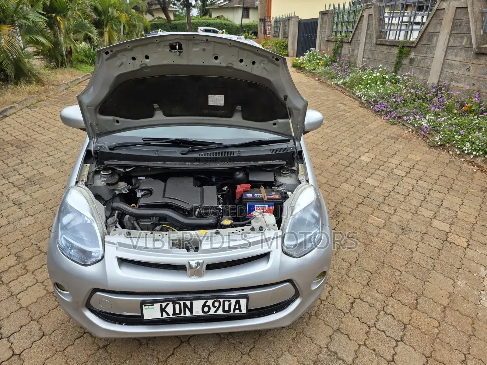 Toyota Passo 2016 Silver