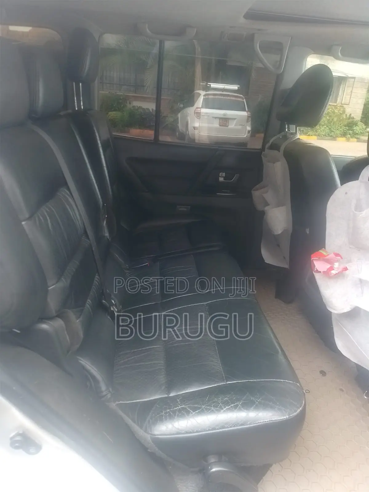Mitsubishi Pajero 2003 Silver