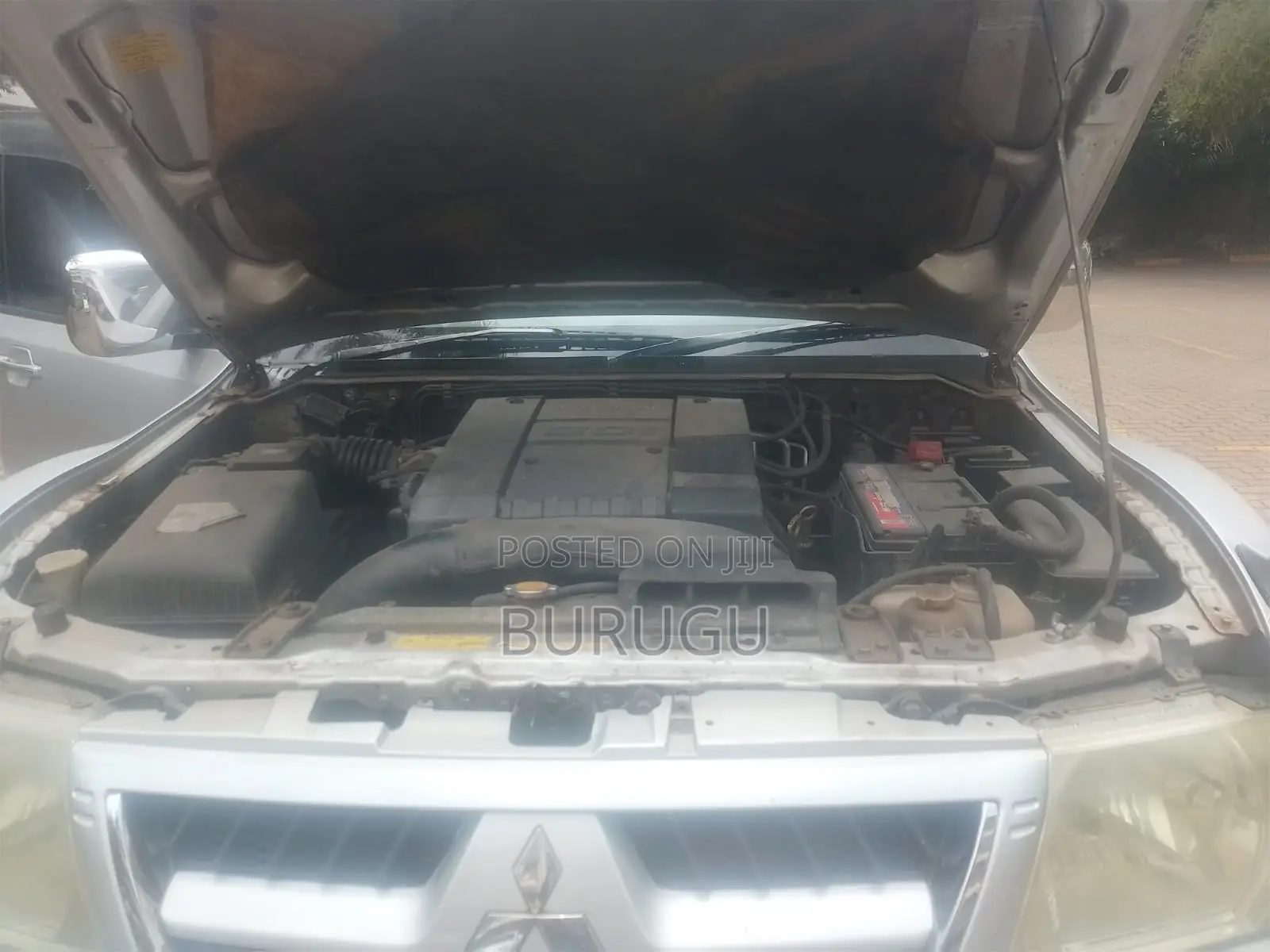 Mitsubishi Pajero 2003 Silver