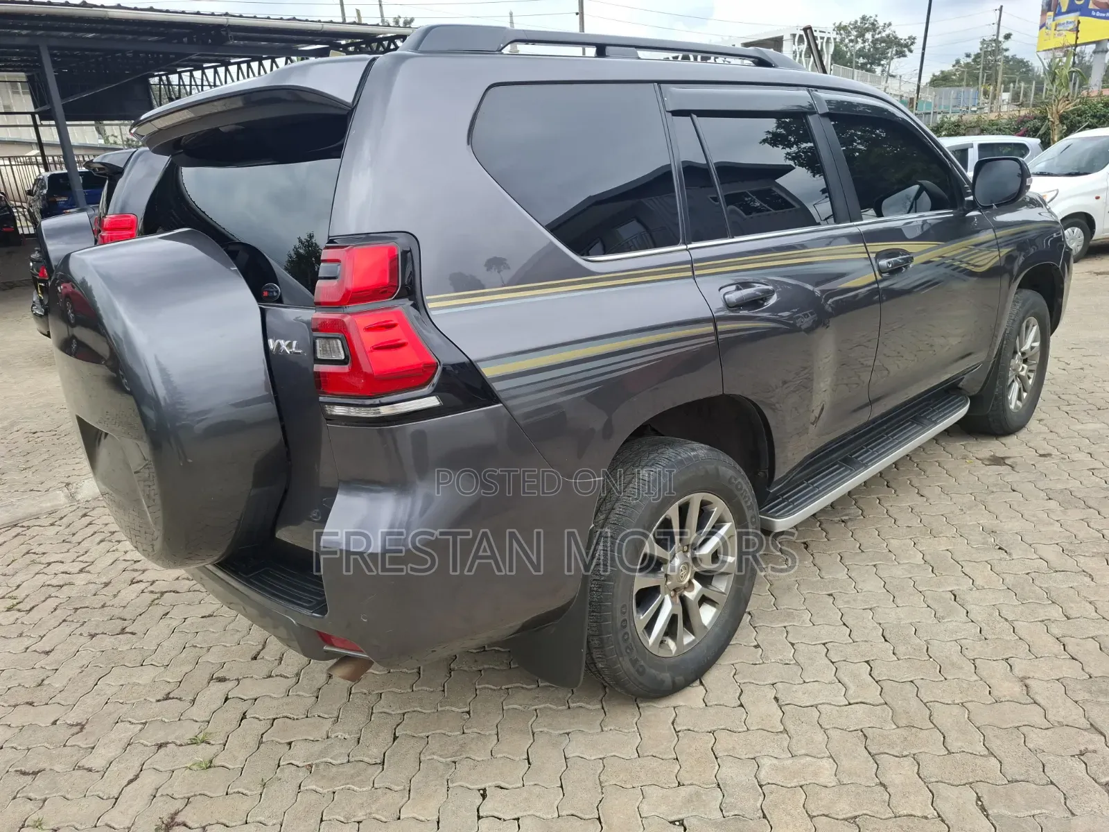 Toyota Land Cruiser 2017 Gray