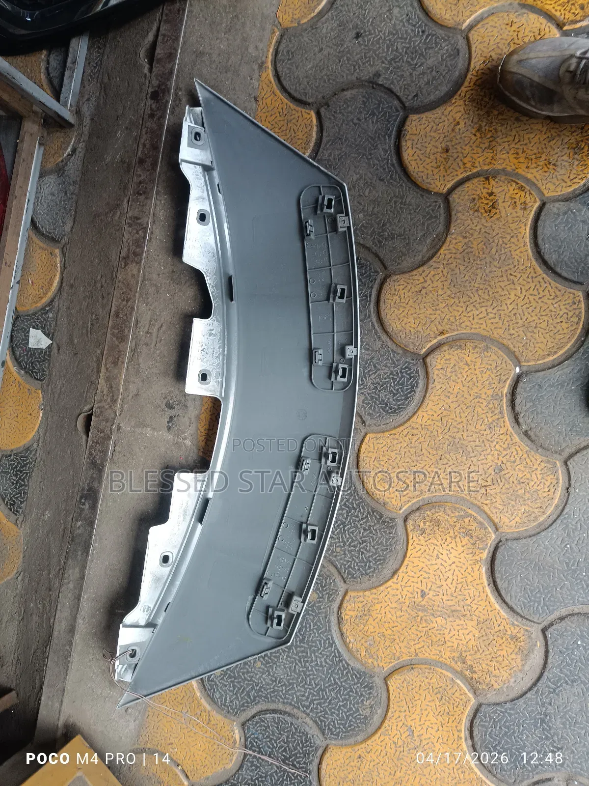 Nissan Note 2018 Grill Cover