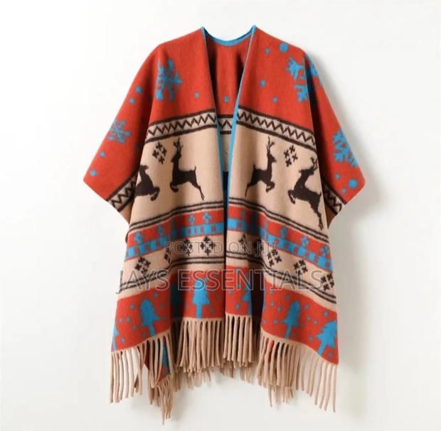 Warm and Stylish Ponchos - thumbnail 7