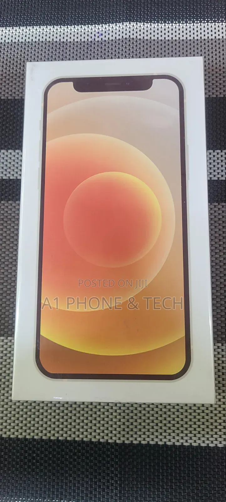 New Apple iPhone 12 128 GB White