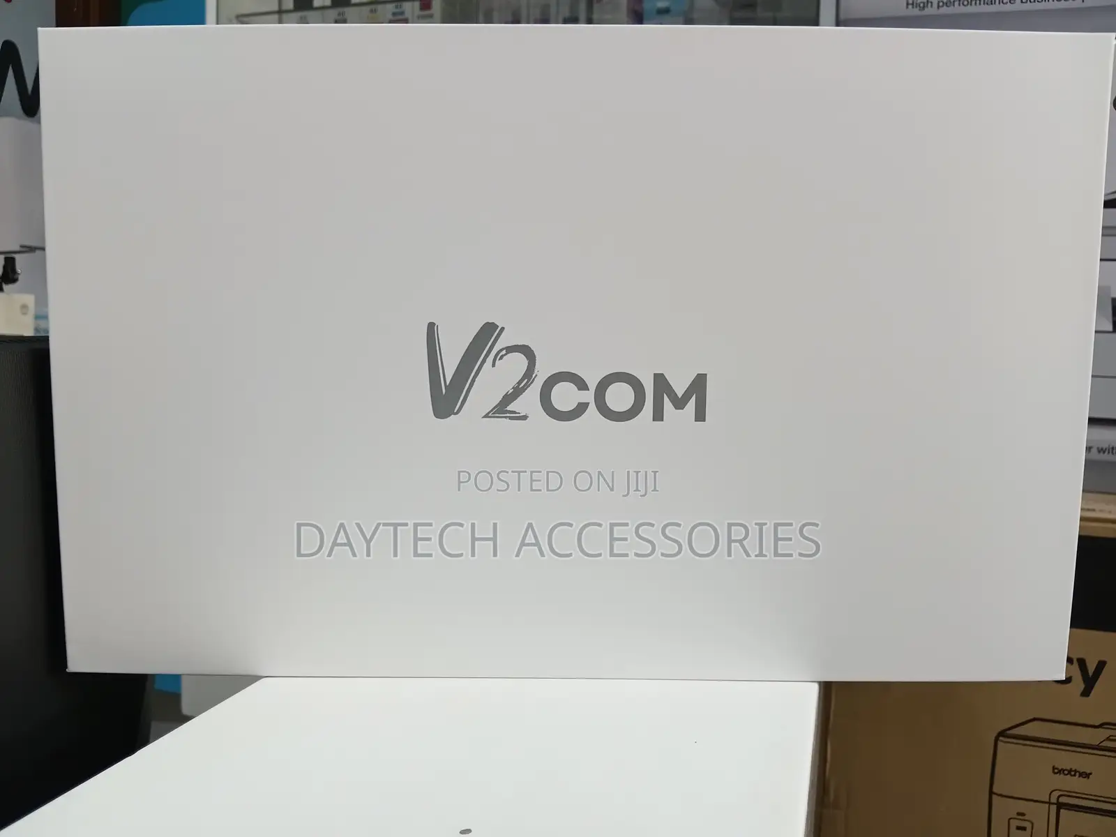 V2com P4 Portable Laptop Screen Extender 15.6-Inch