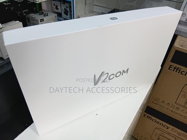 V2com P4 Portable Laptop Screen Extender 15.6-Inch - thumbnail 2