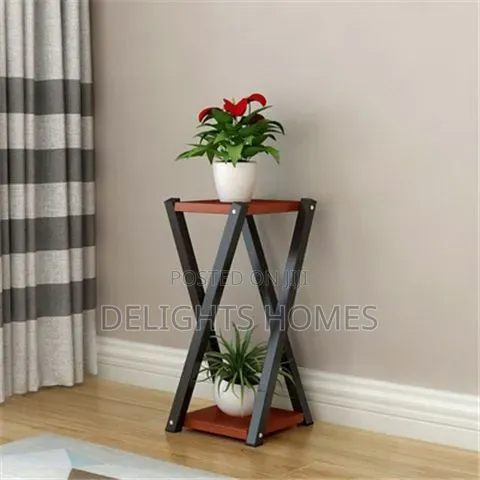 Wooden Flower Stand -Ge