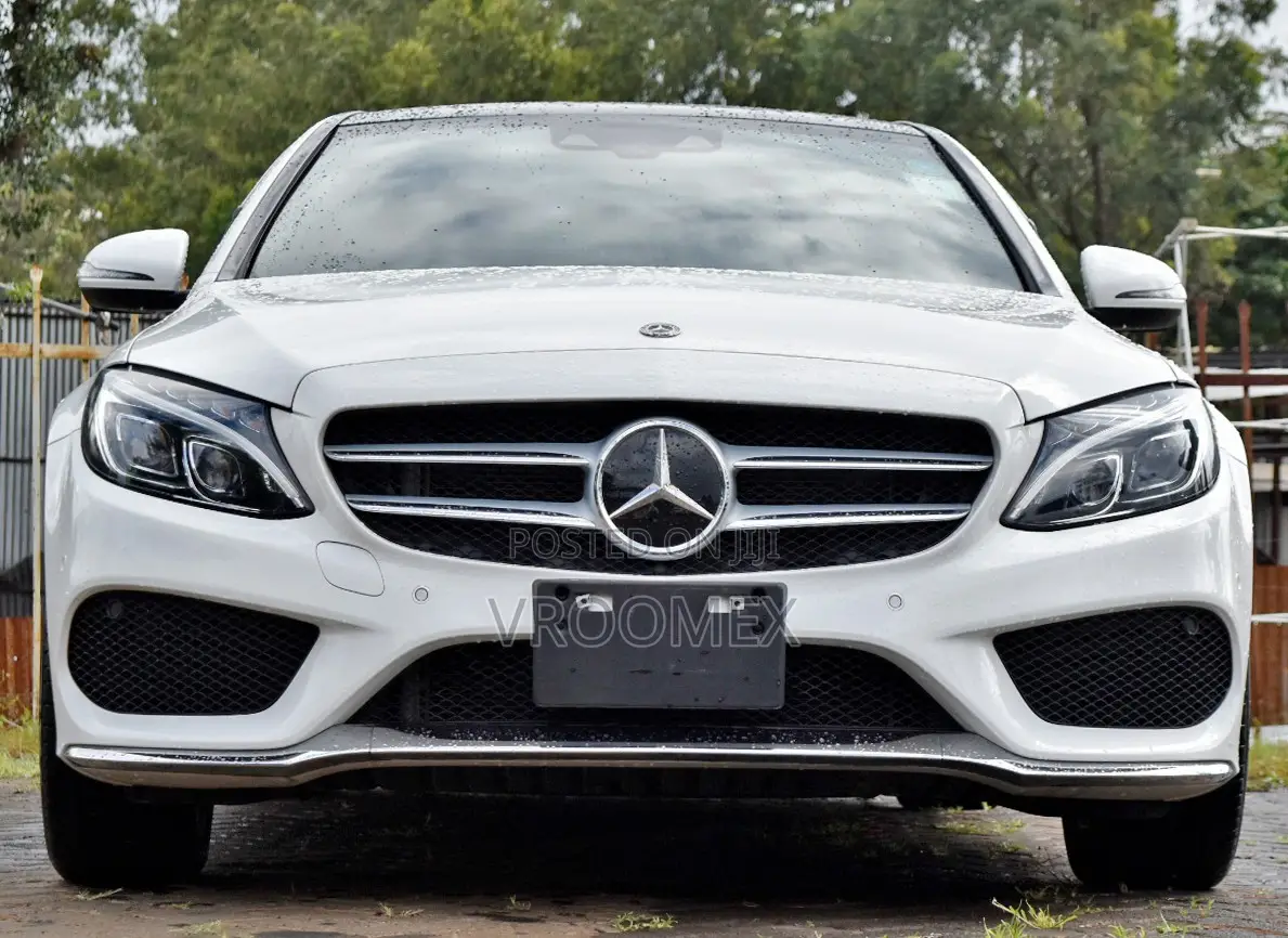 Mercedes-Benz C200 2018 White