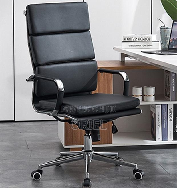 Office Chair : Ergonomic Black Pu Leather Executive Office Chair