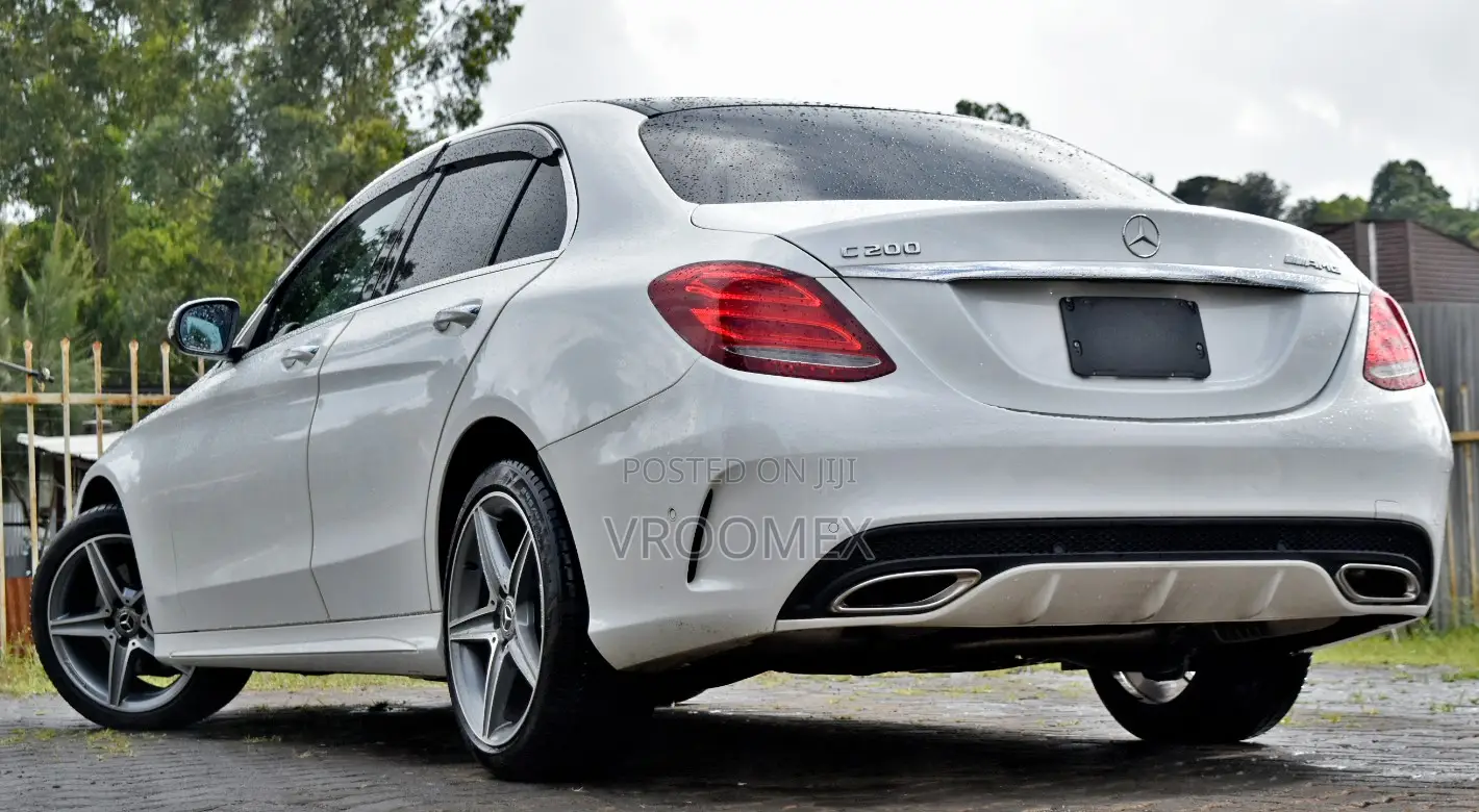Mercedes-Benz C200 2018 White