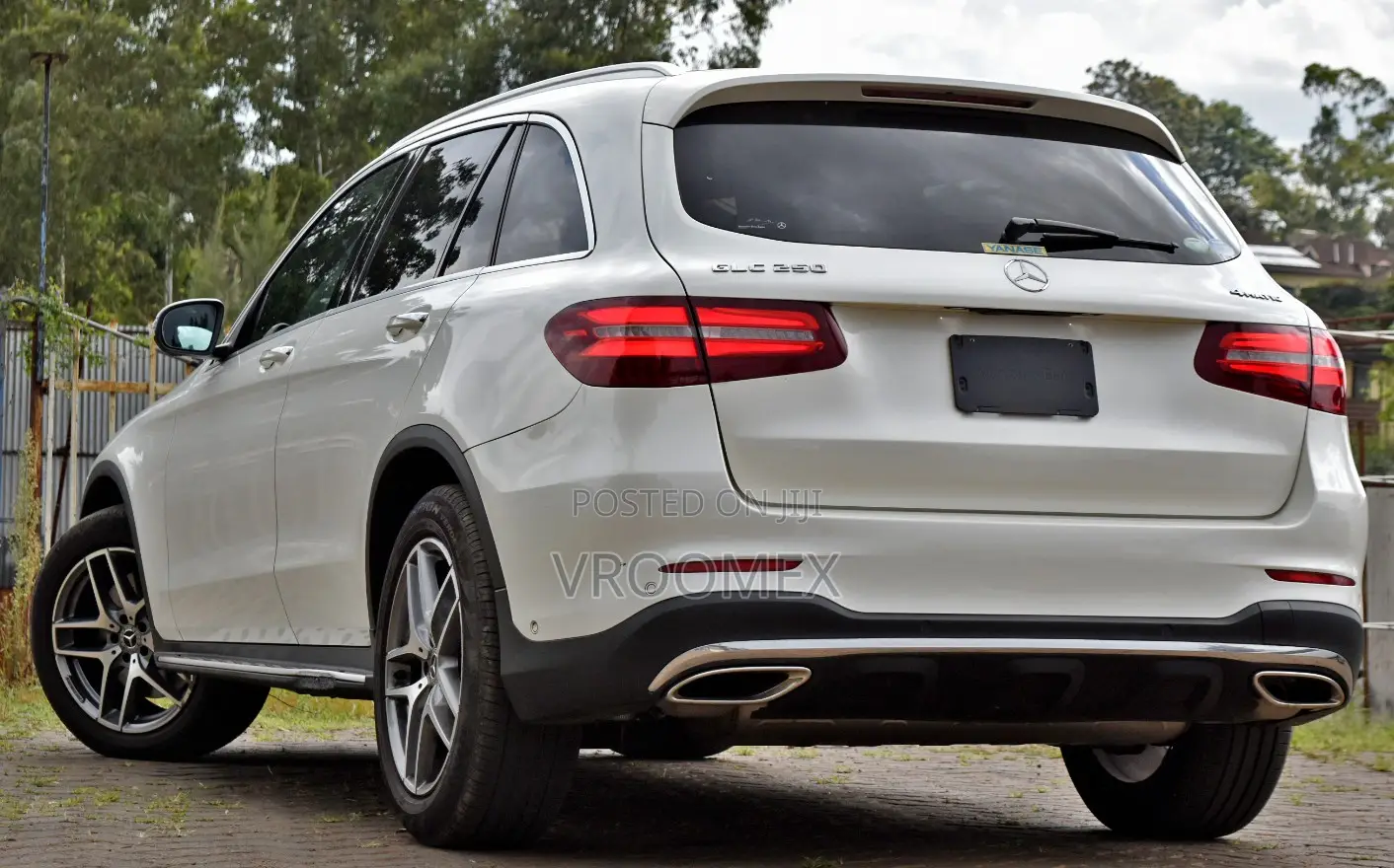 Mercedes-Benz GLC-Class 2019 White