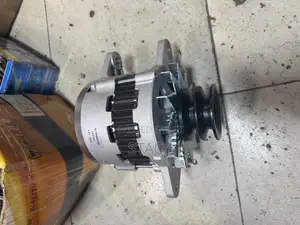 Alternator Nissian Ud