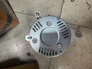 Alternator Nissian Ud