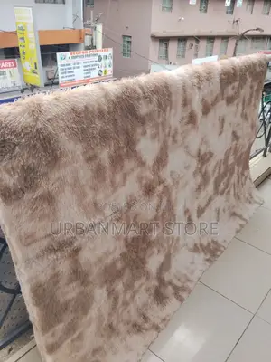 7×10 Carpet - Soft Fluffy