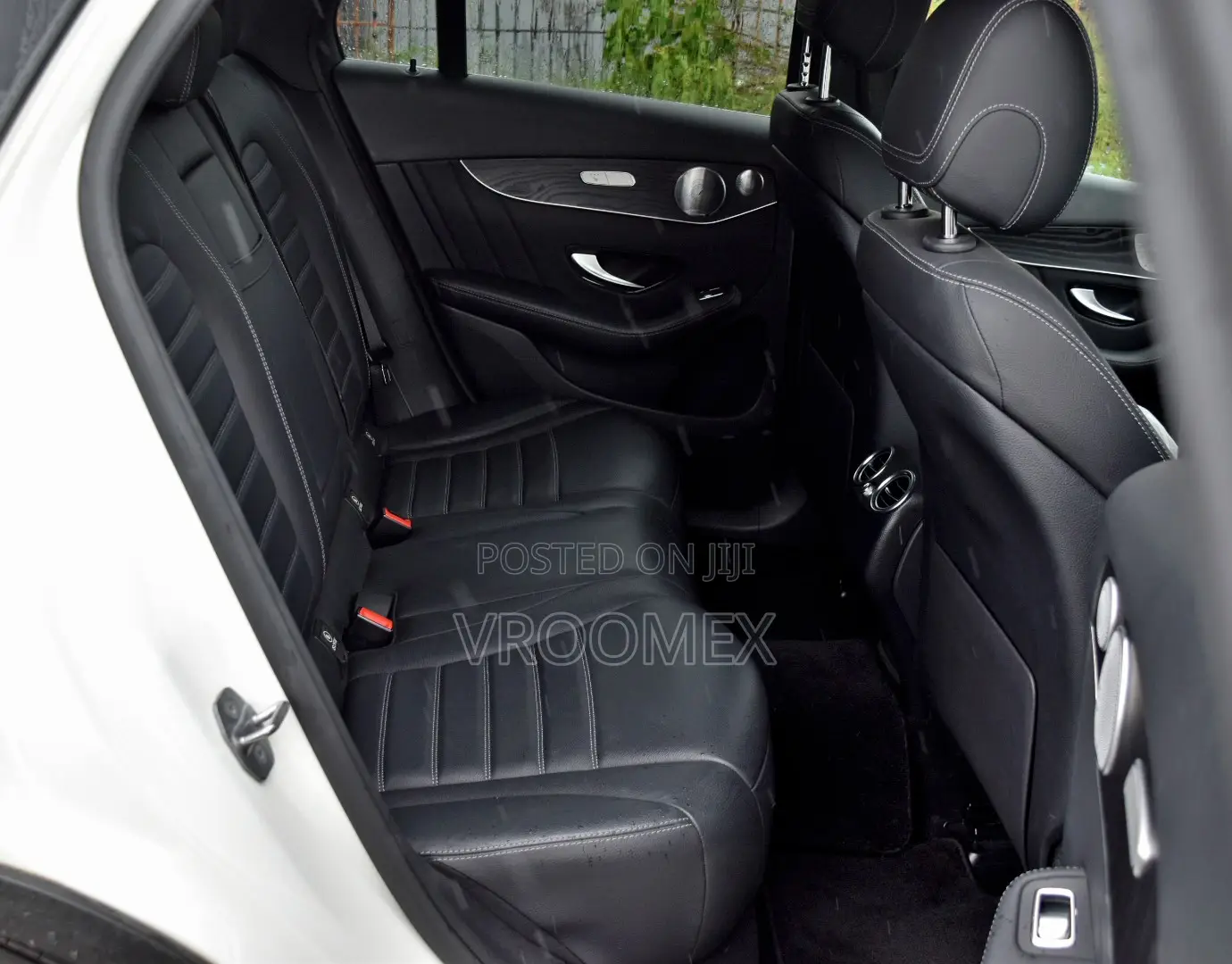 Mercedes-Benz GLC-Class 2019 White