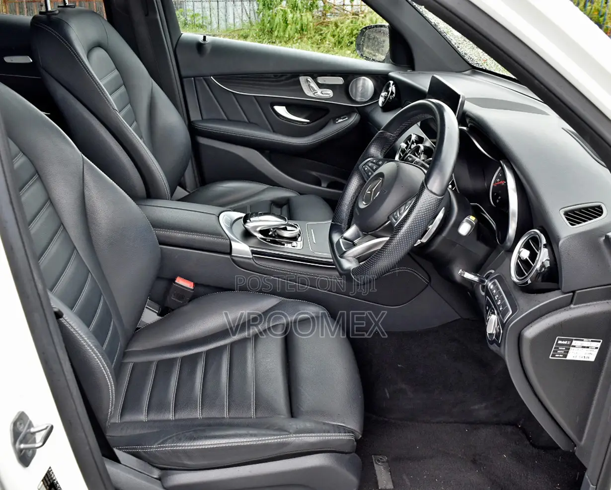 Mercedes-Benz GLC-Class 2019 White