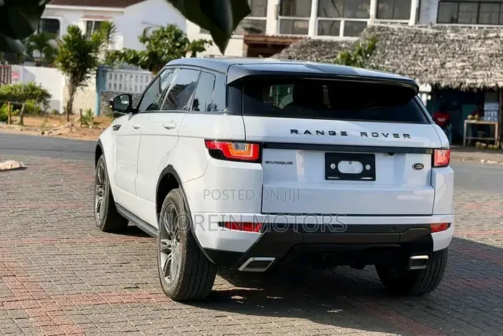 Land Rover Range Rover Evoque 2019 White