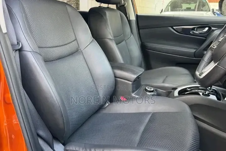 Nissan X-Trail 2019 Gold