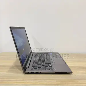 Laptop HP ZBook Firefly 14 G7 8GB Intel Core i5 SSD 256GB