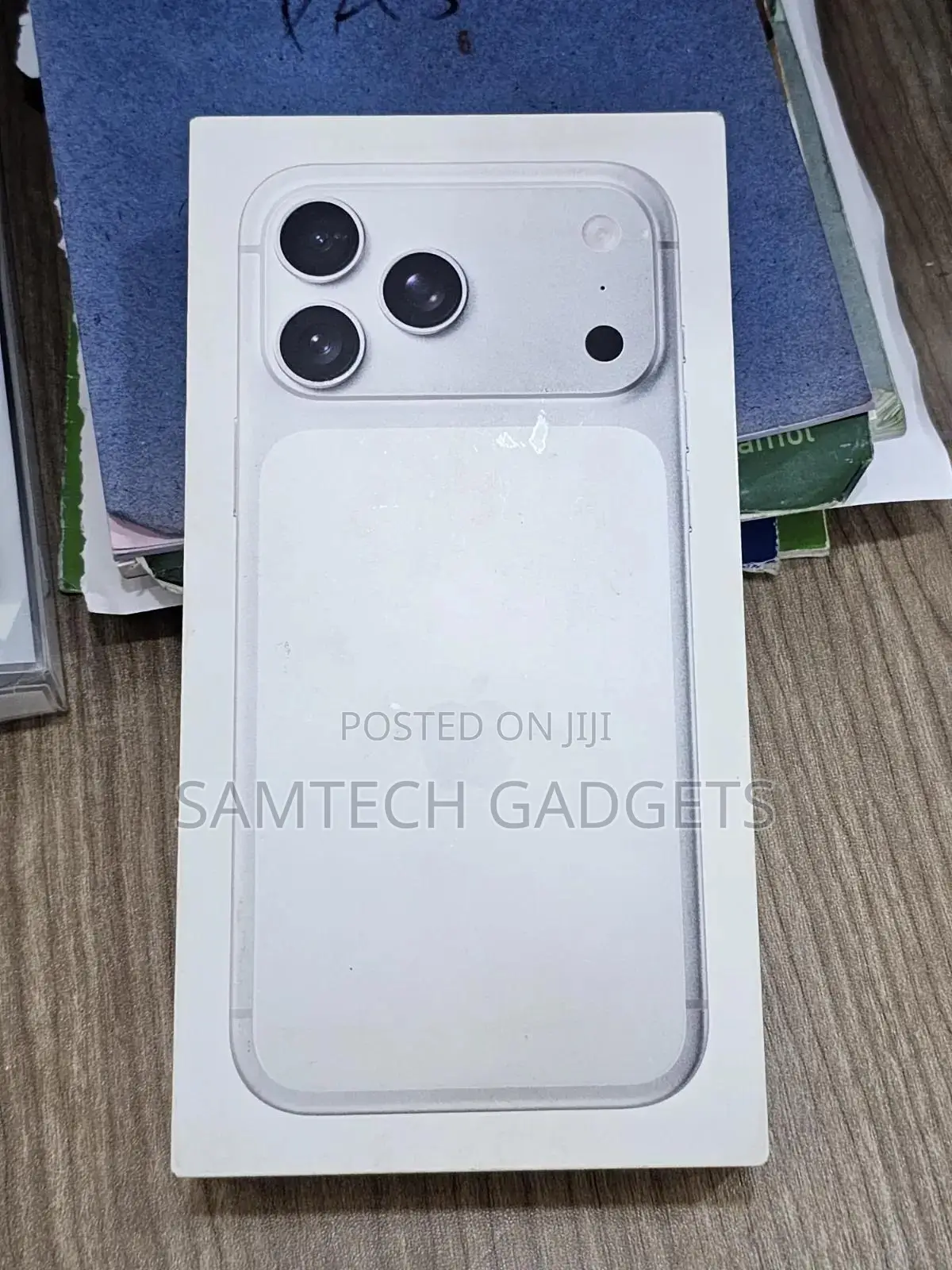New Apple iPhone 17 Pro Max 256 GB Silver