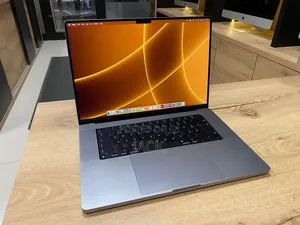 Laptop Apple MacBook Pro 2021 M1 64GB Apple M1 Max SSD 512GB