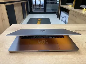 Laptop Apple MacBook Pro 2021 M1 64GB Apple M1 Max SSD 512GB