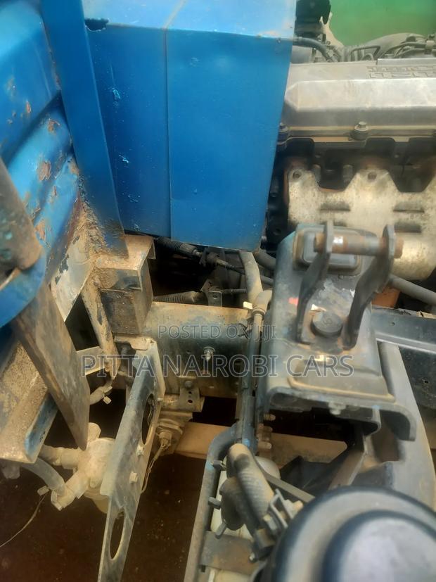 Isuzu NPR Local - thumbnail 11