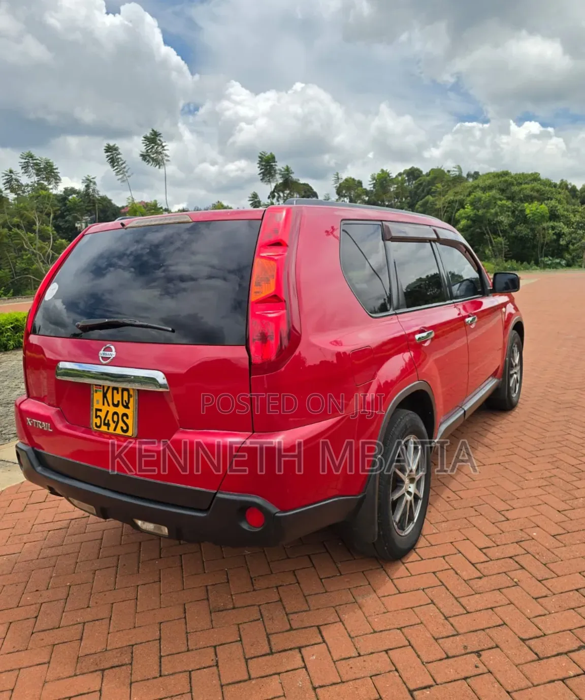 Nissan X-Trail 2010 Red