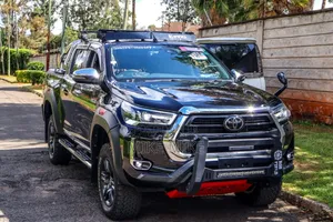 Toyota Hilux 2021 Black