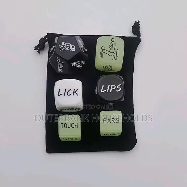 Spice Up Your Sex-Life With These Intimate Adult Dice