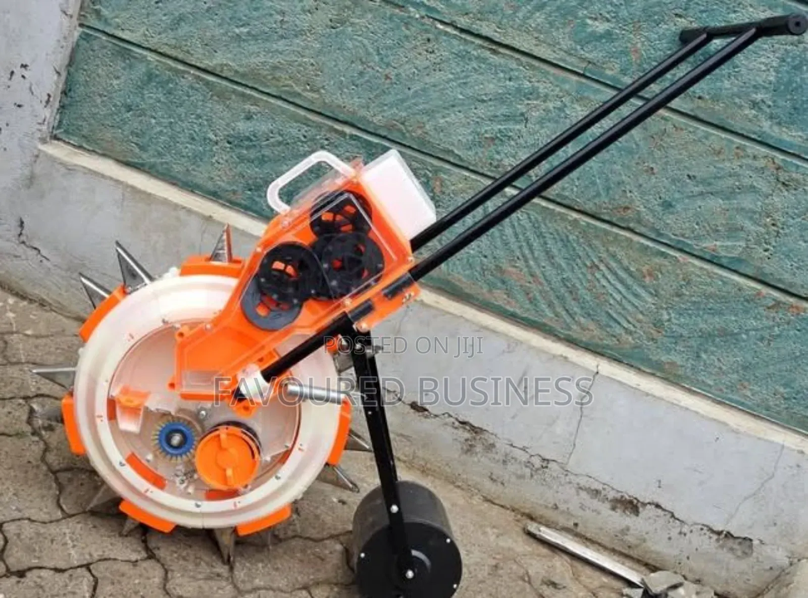 Commercial Seed Planter / Affordable Manual Seed Planter