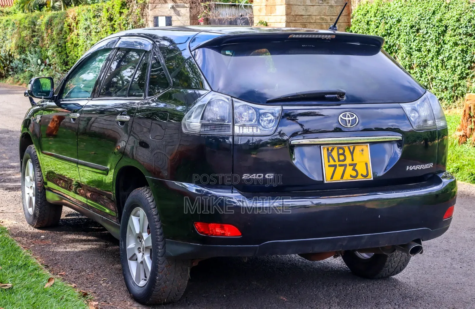 Toyota Harrier 2.4 2007 Black