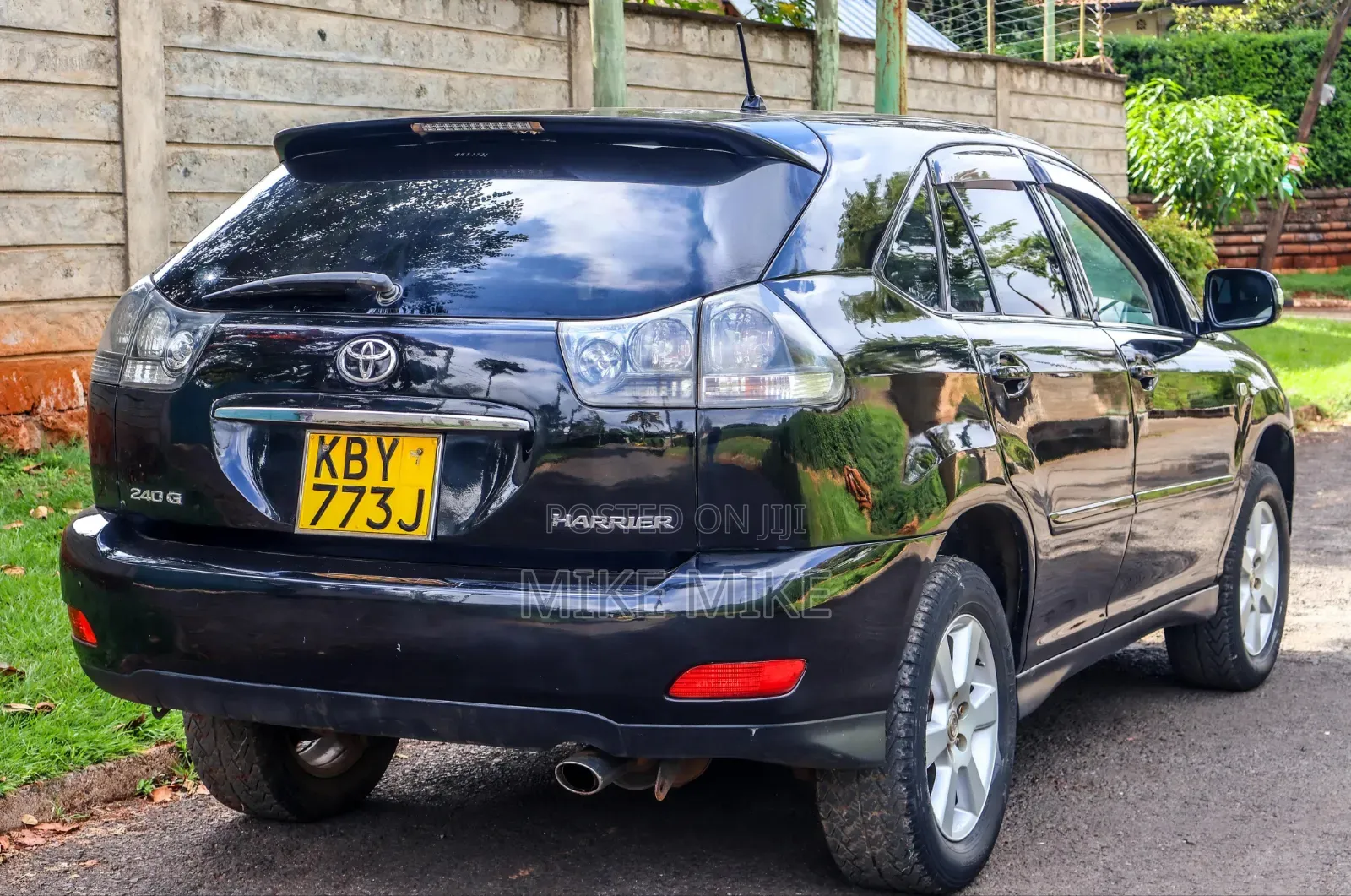 Toyota Harrier 2.4 2007 Black