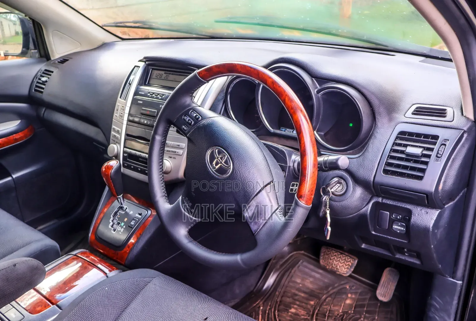 Toyota Harrier 2.4 2007 Black