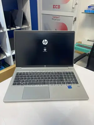 Laptop HP ProBook 450 G9 16GB Intel Core i7 SSD 512GB