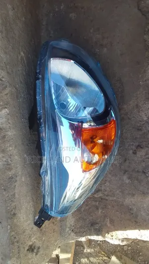 Headlamp Suzuki Alto