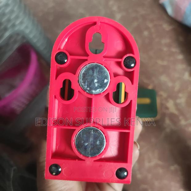 Jadever Self-Leveling Line Laser Green Cross Line Alignment Tool - thumbnail 9