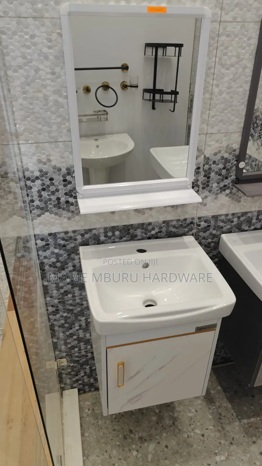 Vanity Mirror Carbinet