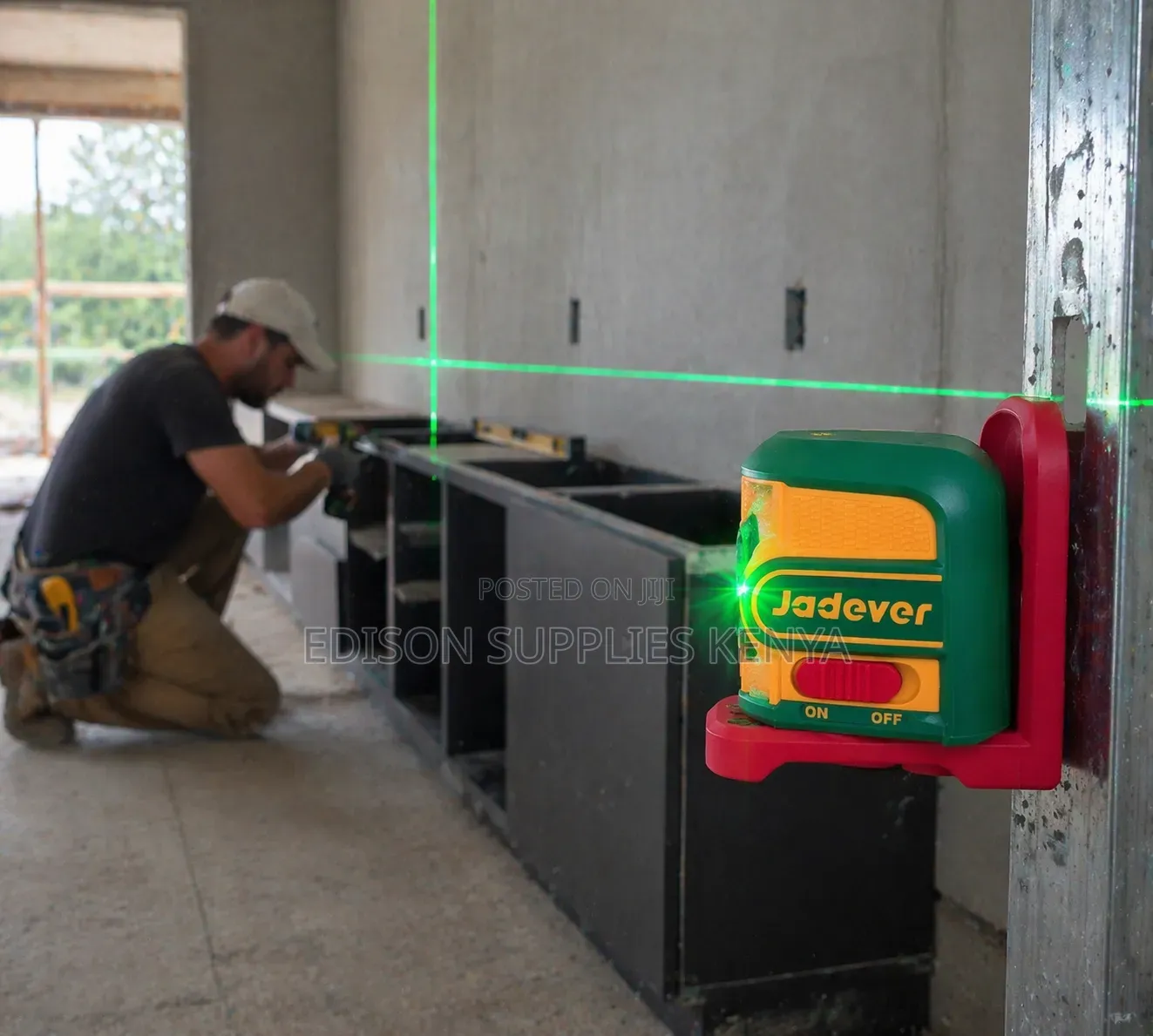 Jadever Self-Leveling Line Laser Green Cross Line Alignment Tool