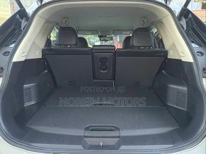 Nissan X-Trail 2018 Silver