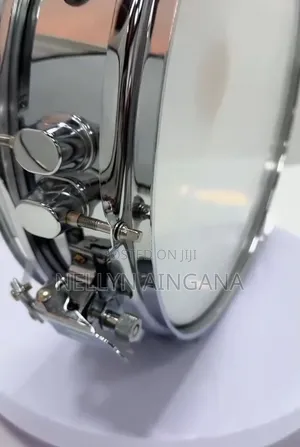 Slim Proffecianal Metal Snare Drum With Pressure Pitch Knob