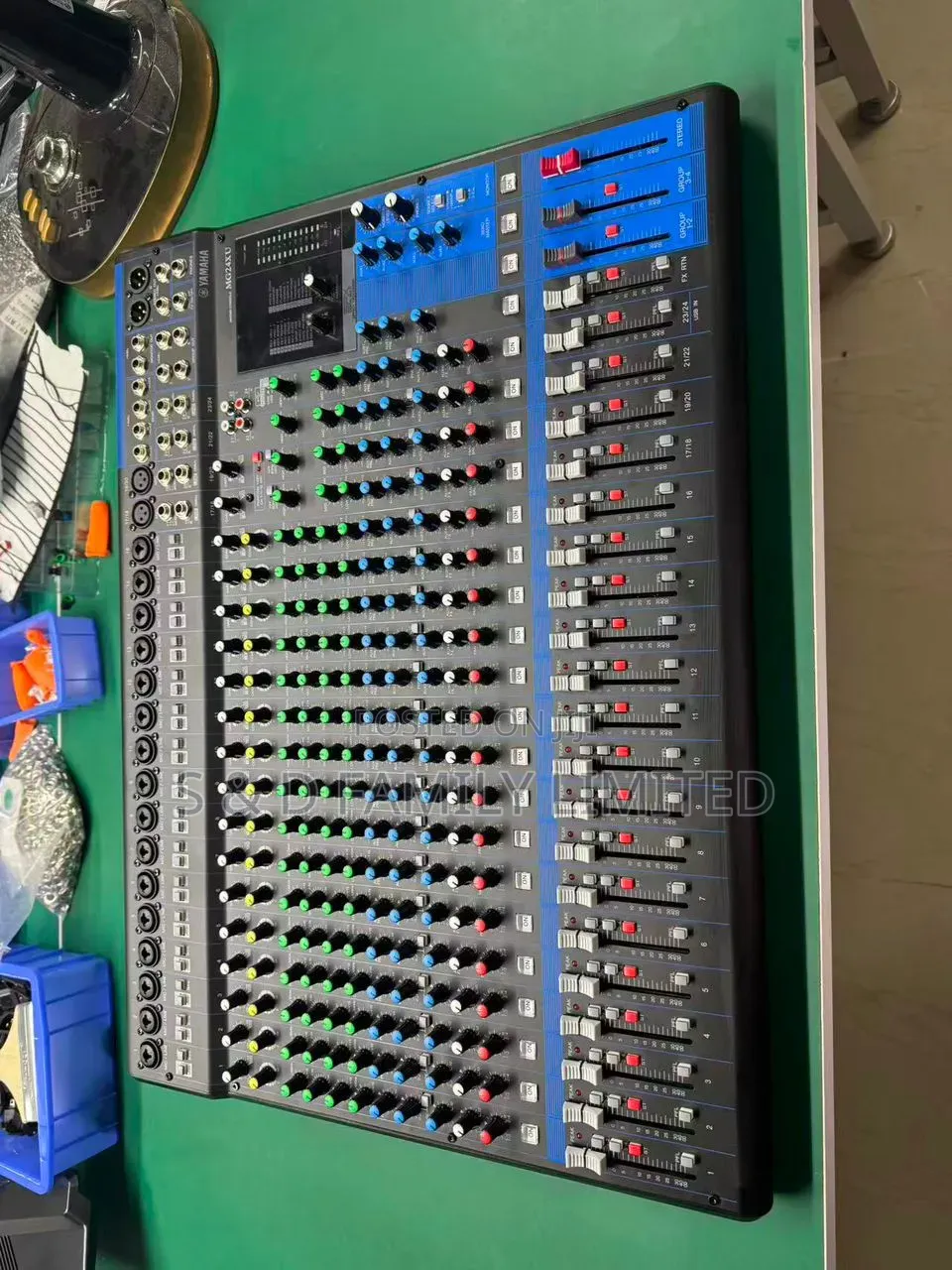 Yamaha Mg24xu Plain Mixer