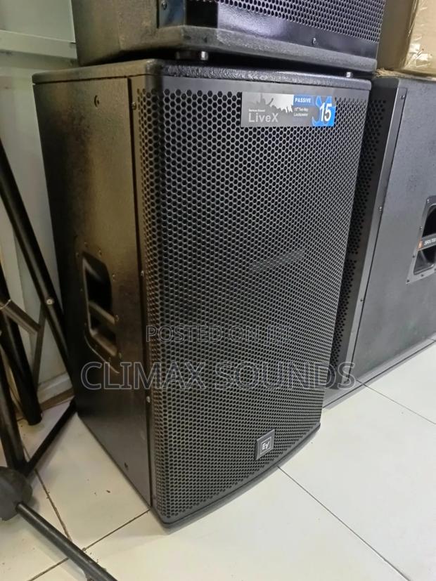 Ev Live X Speaker Midi Range 15