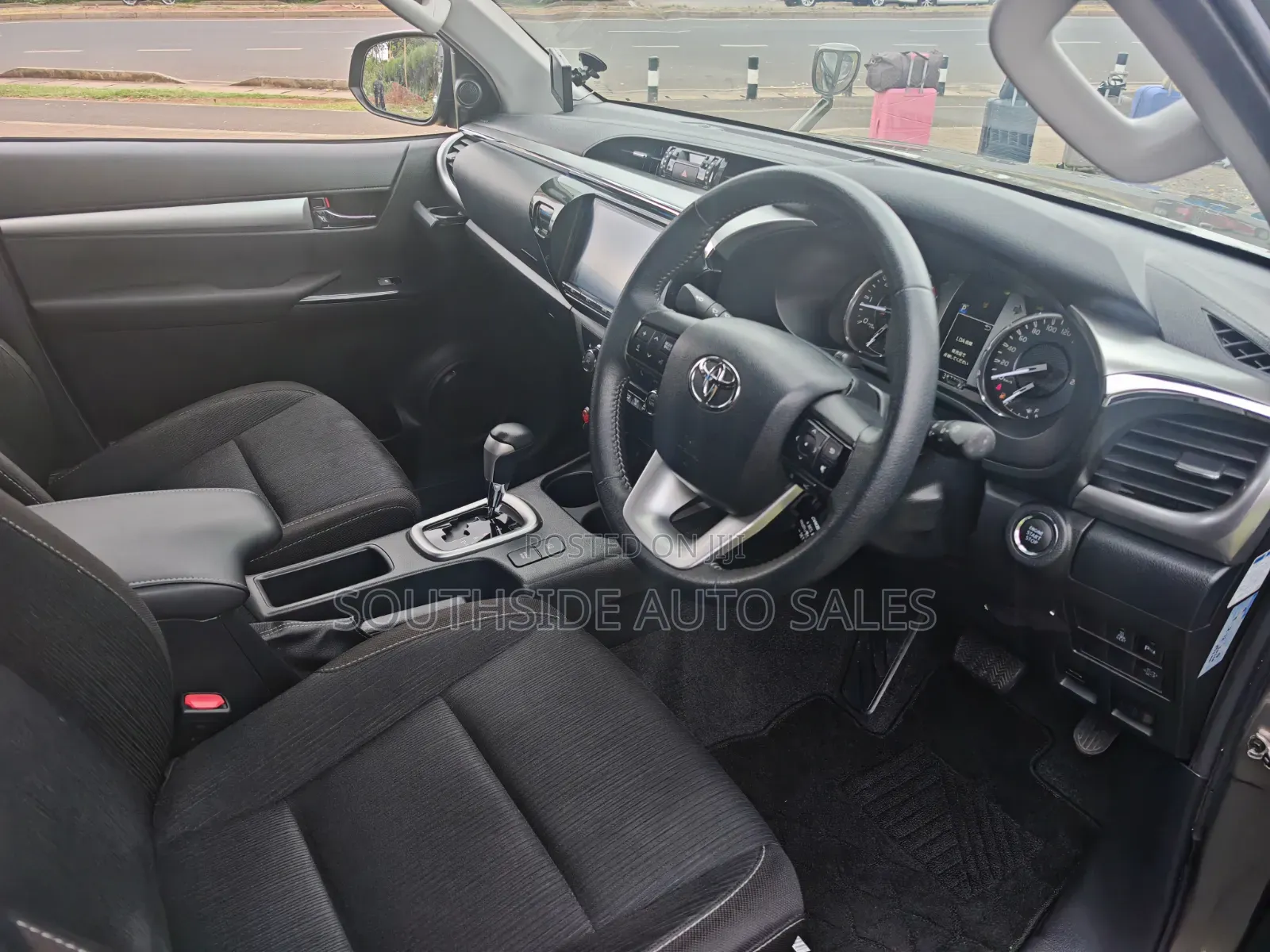 Toyota Hilux 2.8 Diesel 2020 Brown