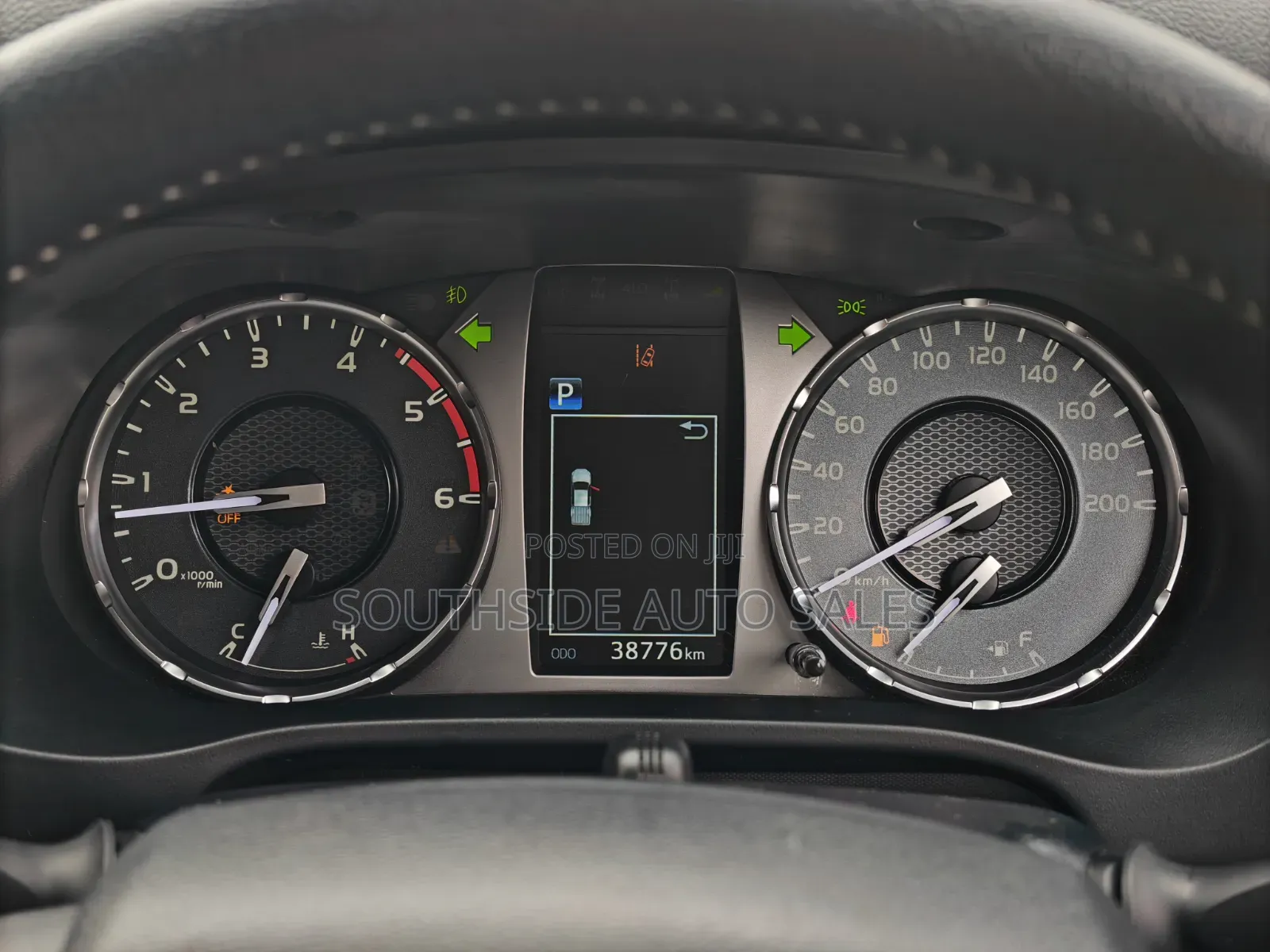 Toyota Hilux 2.8 Diesel 2020 Brown