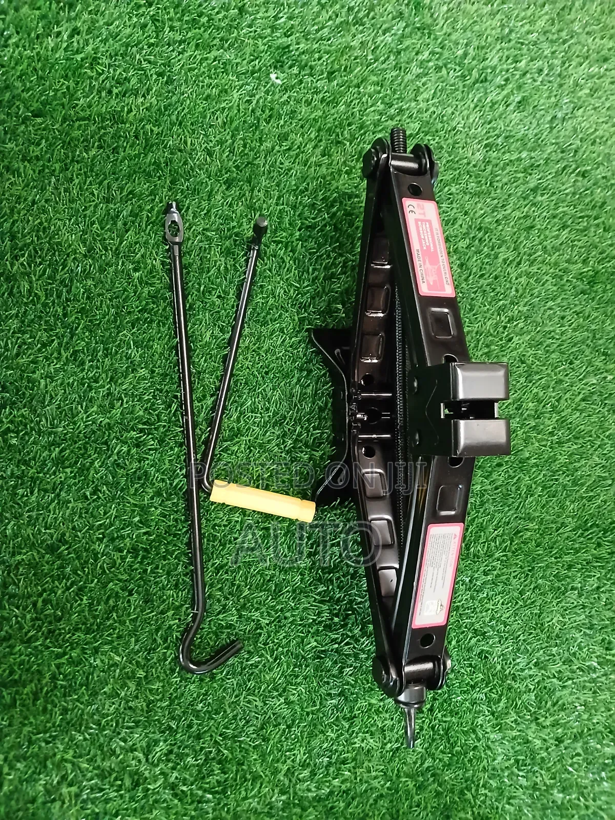 Portable Car 2 Ton Scissor Jack– Easy Tire Change Tool